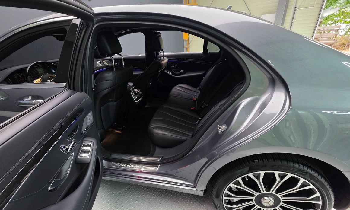 Mercedes-Benz S-Class 2020