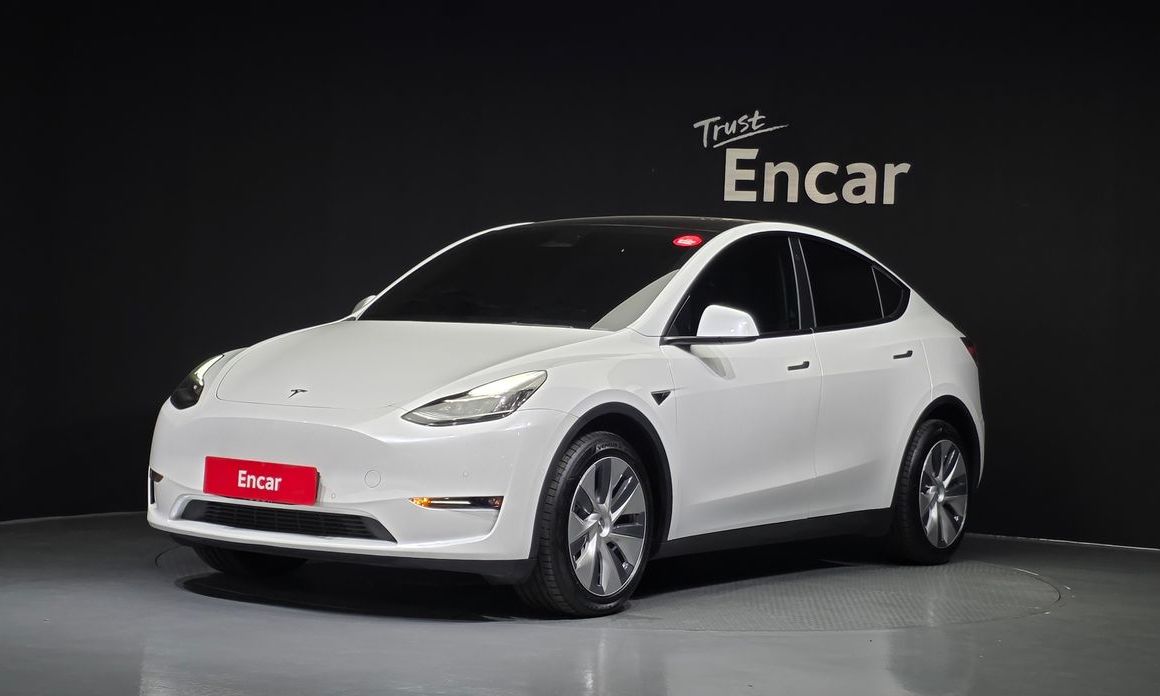 Tesla Model Y 2022