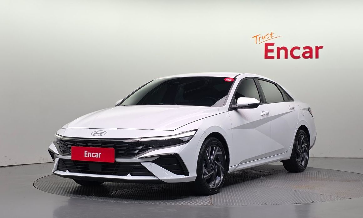Hyundai AVANTE 2024