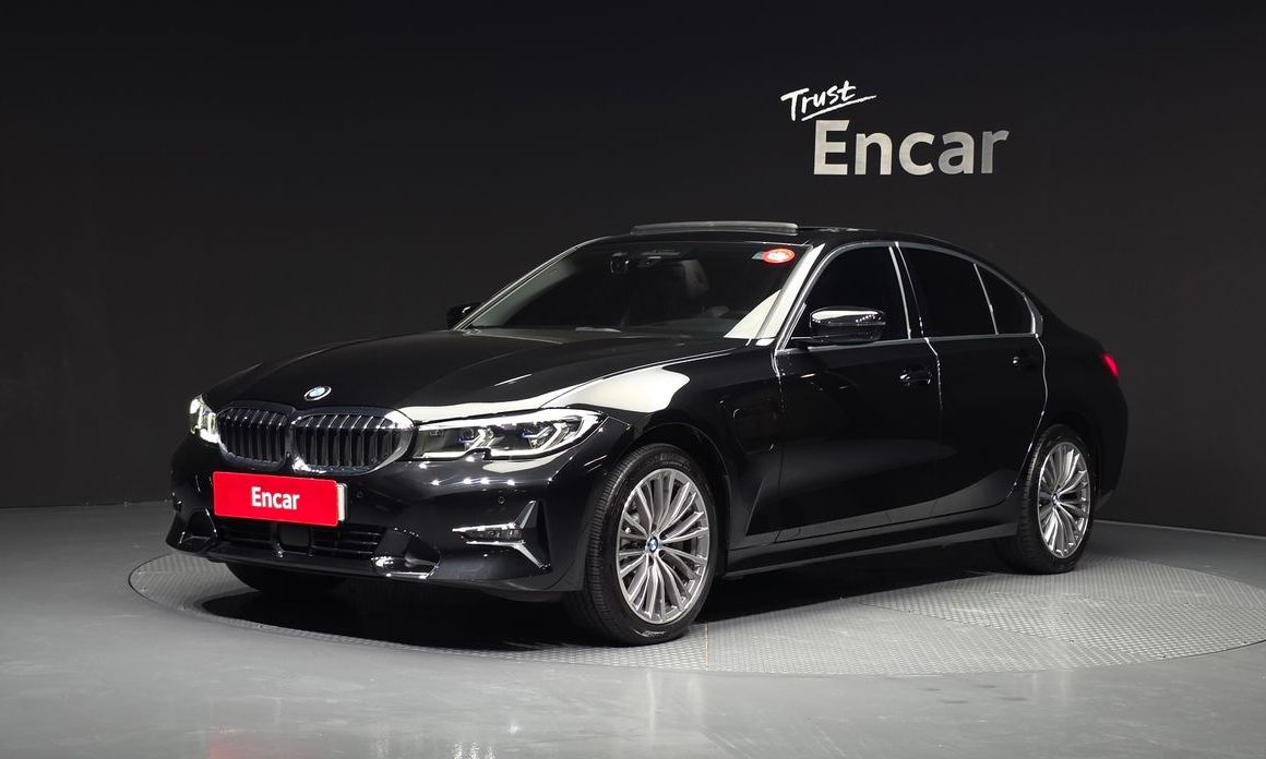 BMW 3-Series 2021