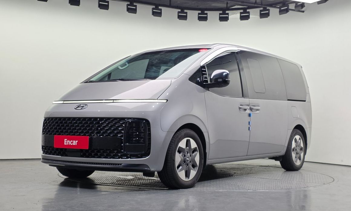 Hyundai Staria 2023