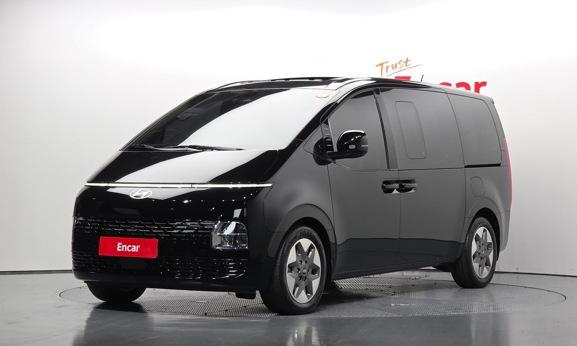 Hyundai Staria 2025