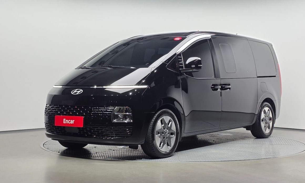 Hyundai Staria 2025