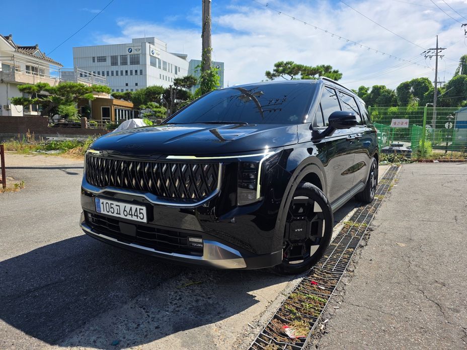 Kia Canival 2025