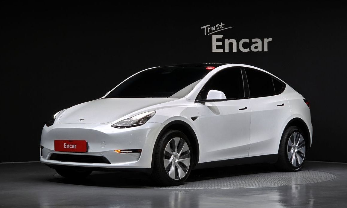 Tesla Model Y 2022