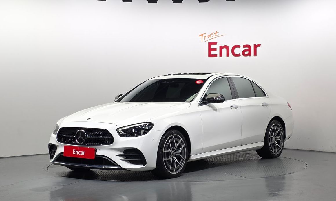 Mercedes-Benz E-Class 2021