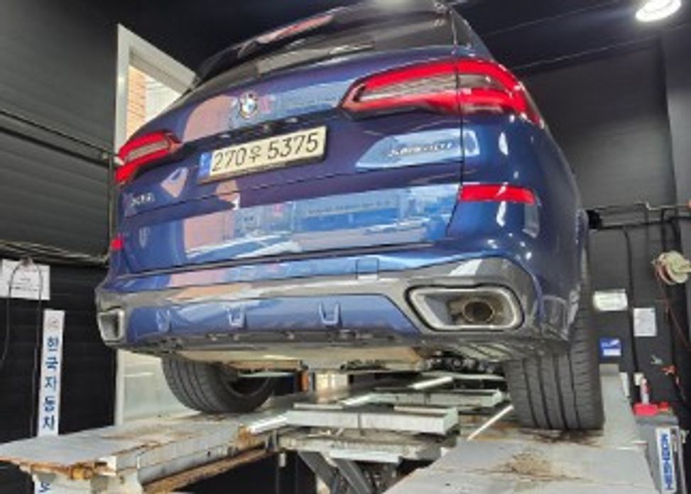 BMW X5 2021
