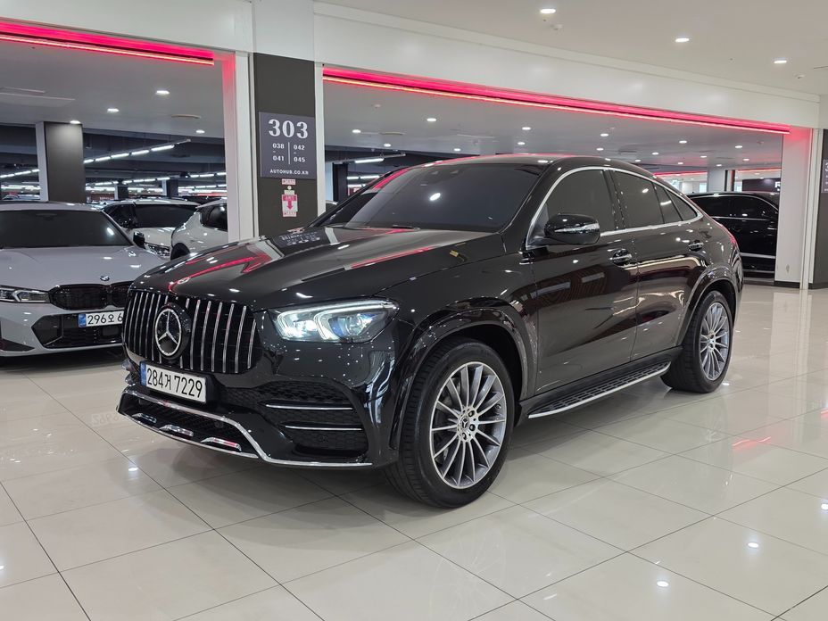Mercedes-Benz GLE-Class 2023
