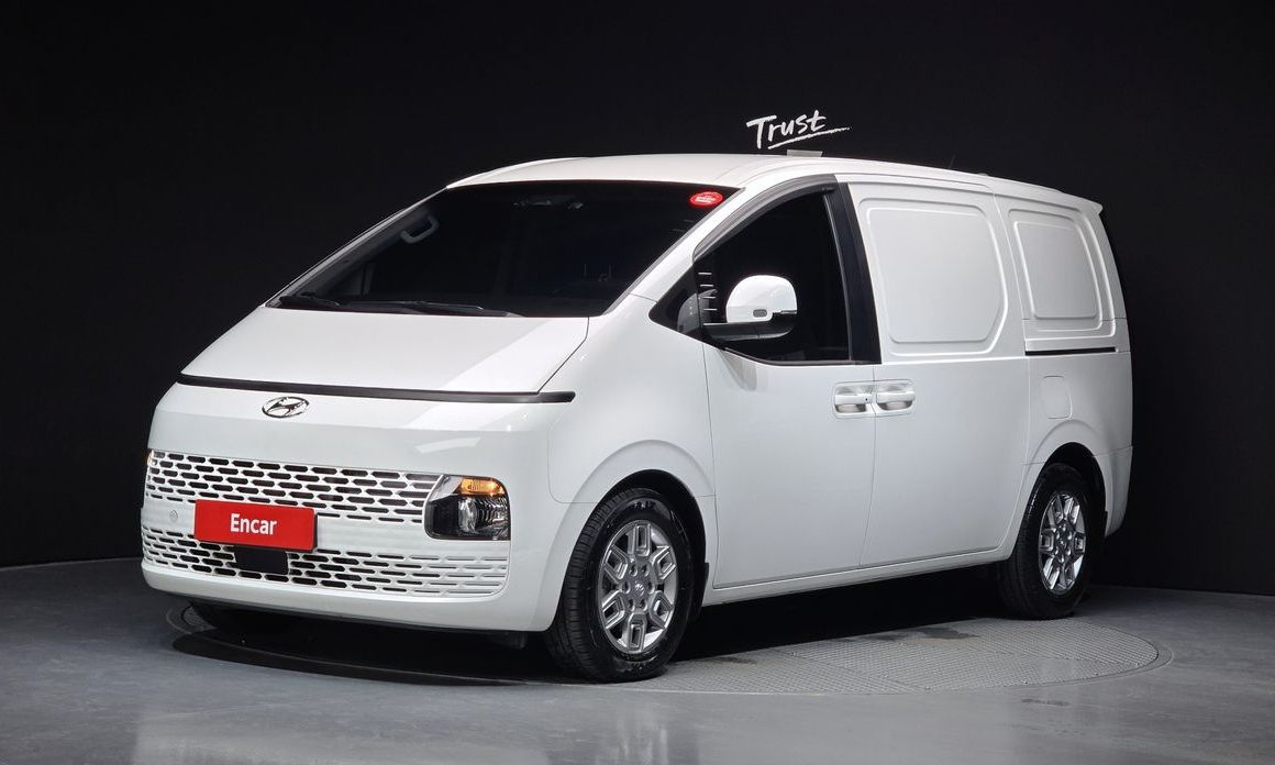 Hyundai Staria 2022