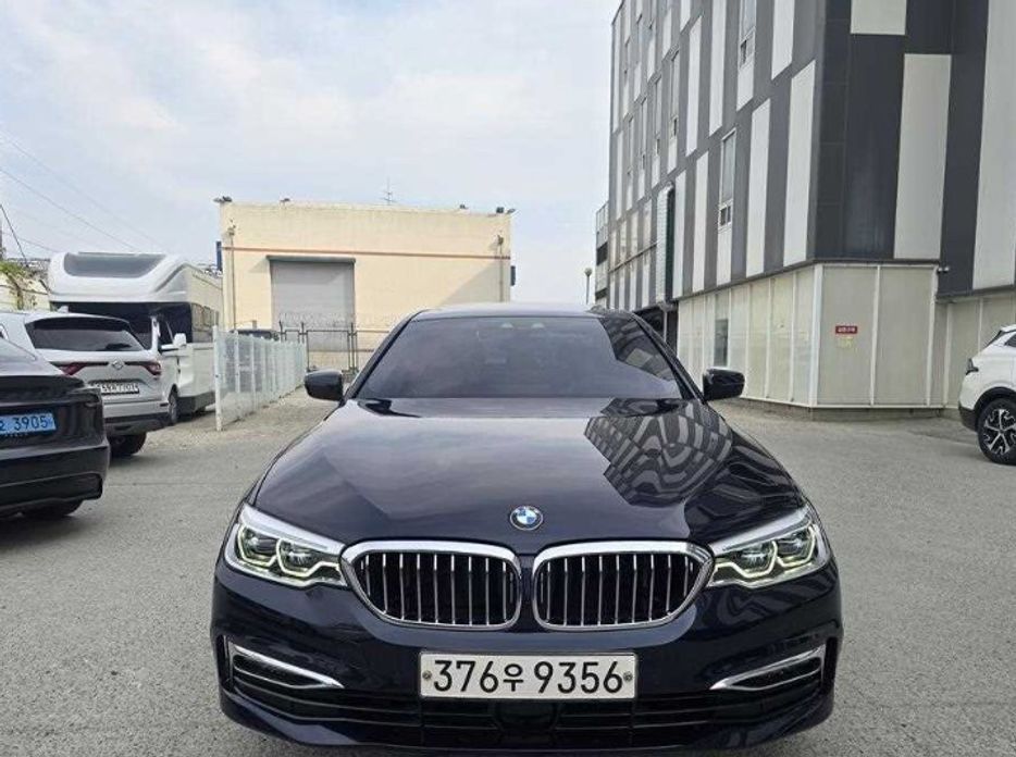 BMW 5-Series 2019