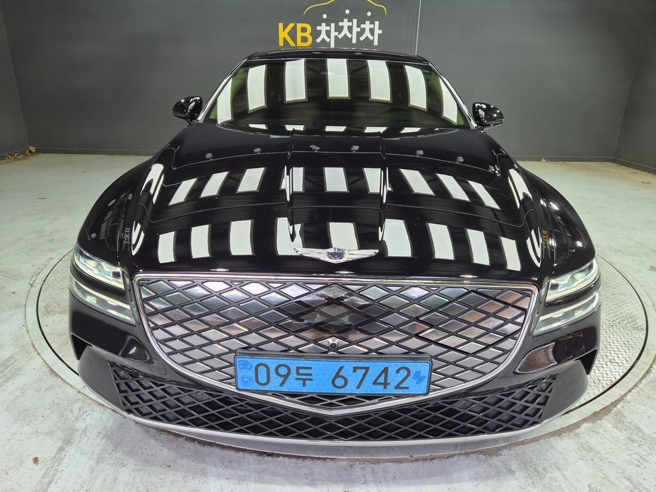 Genesis G80 2023