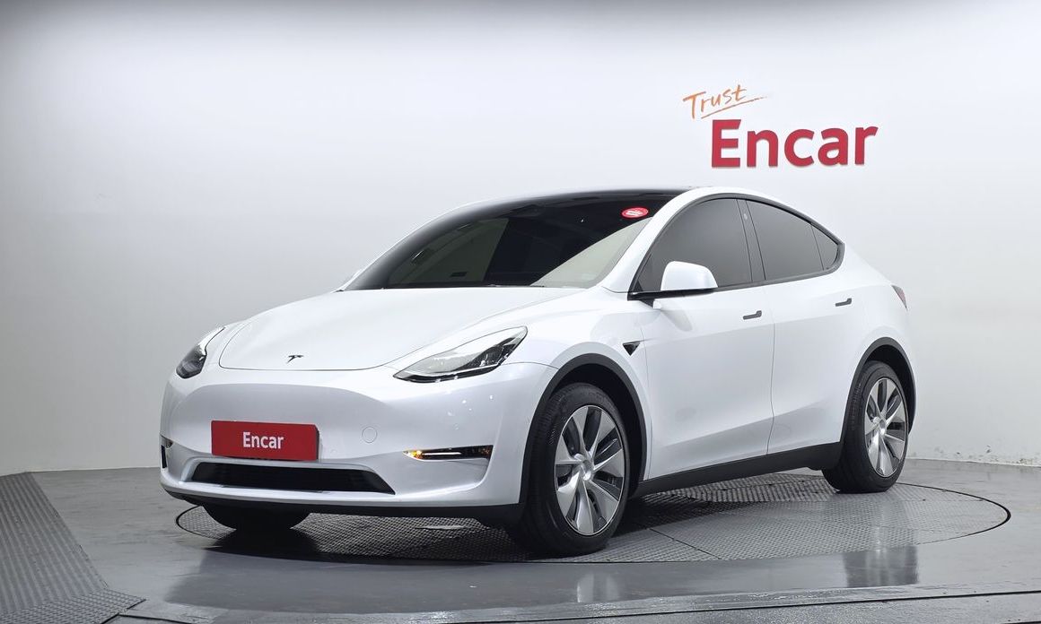 Tesla Model Y 2022