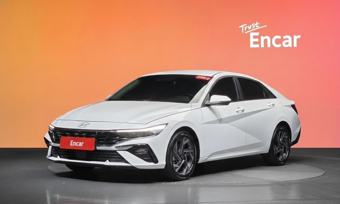 Hyundai AVANTE 2025