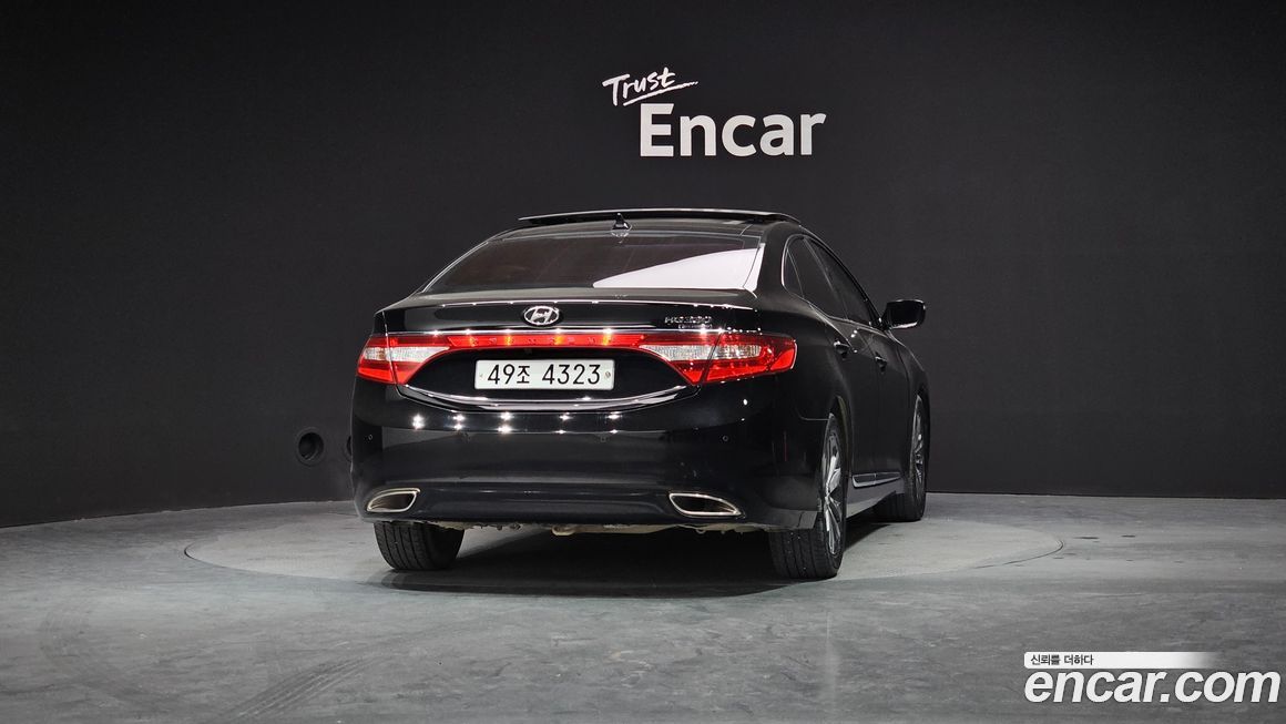 Hyundai Grandeur 2012