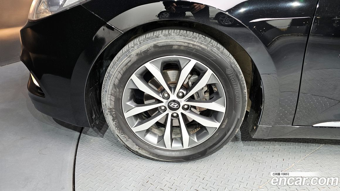 Hyundai Grandeur 2012