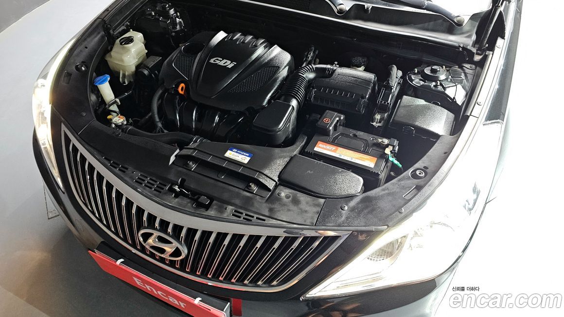 Hyundai Grandeur 2012