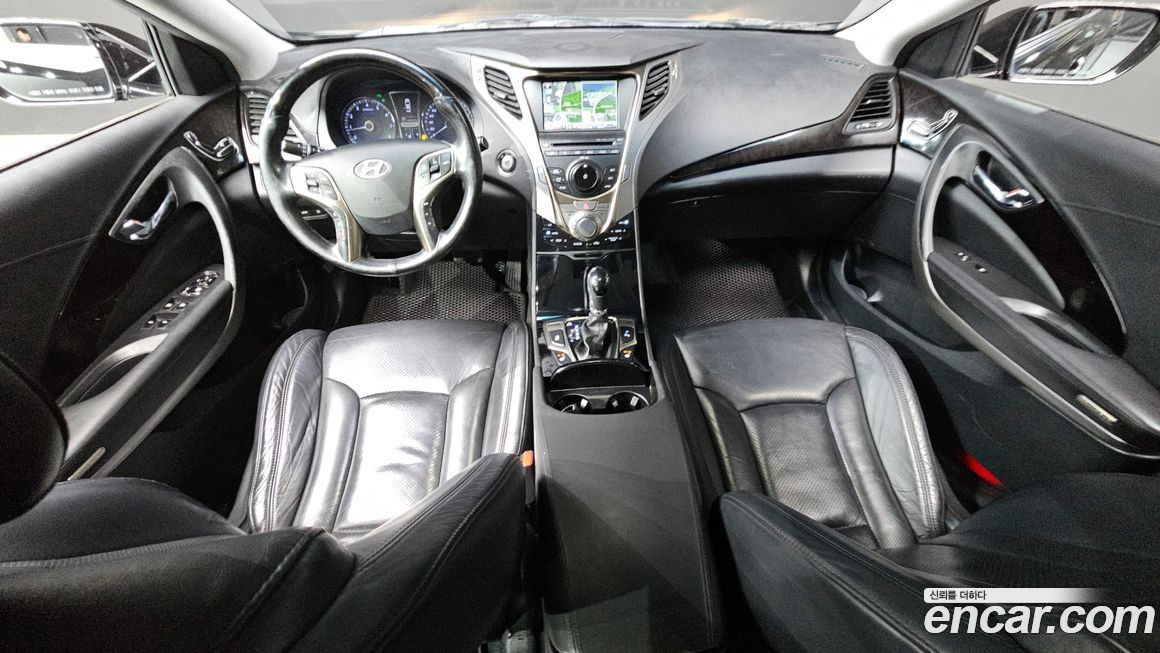 Hyundai Grandeur 2012