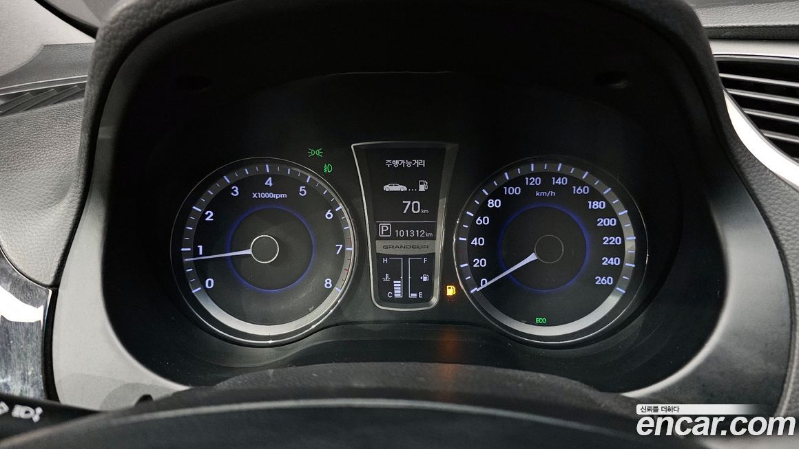 Hyundai Grandeur 2012