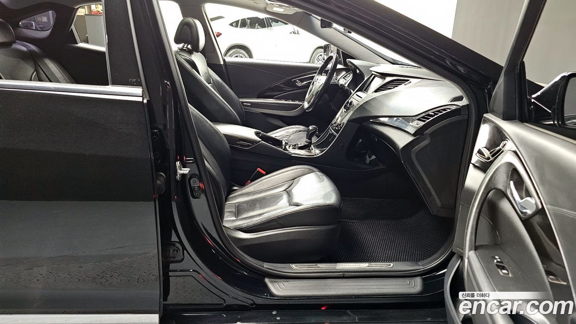 Hyundai Grandeur 2012