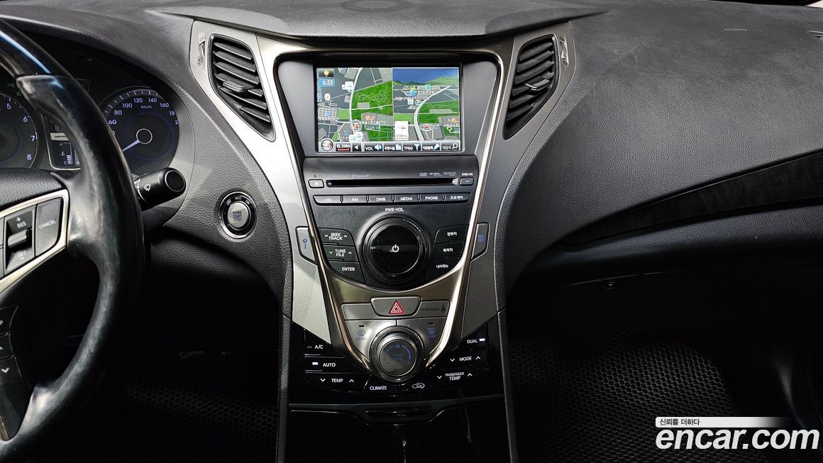 Hyundai Grandeur 2012