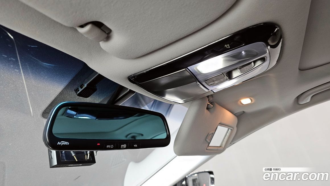 Hyundai Grandeur 2012