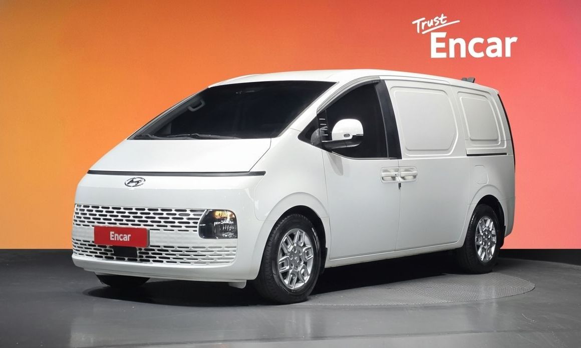 Hyundai Staria 2022