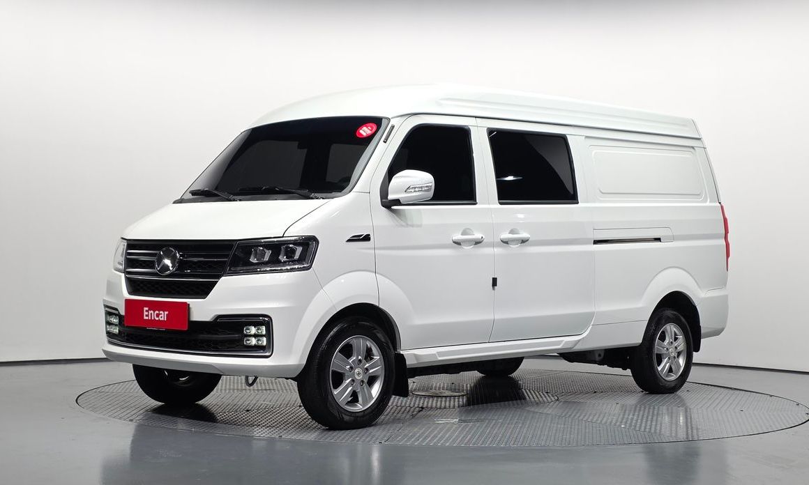 Xin yuan ET Van 2023