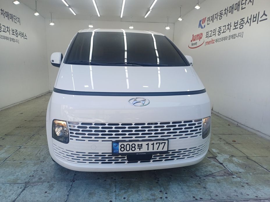 Hyundai Staria 2022