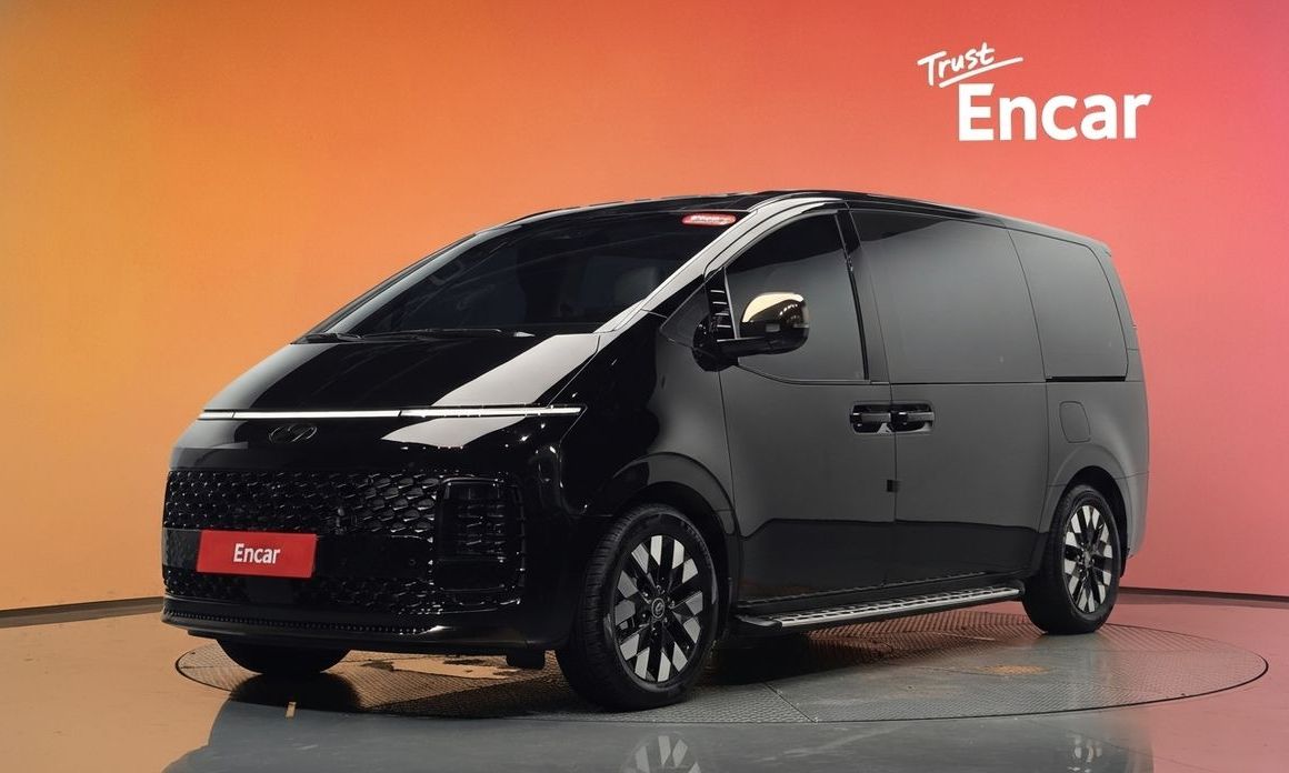 Hyundai Staria 2025