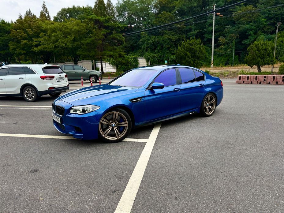 BMW M5 2016