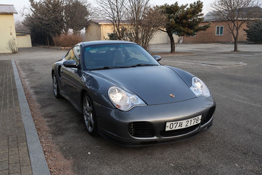 Porsche 911 2004