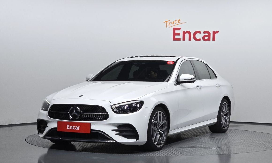 Mercedes-Benz E-Class 2021