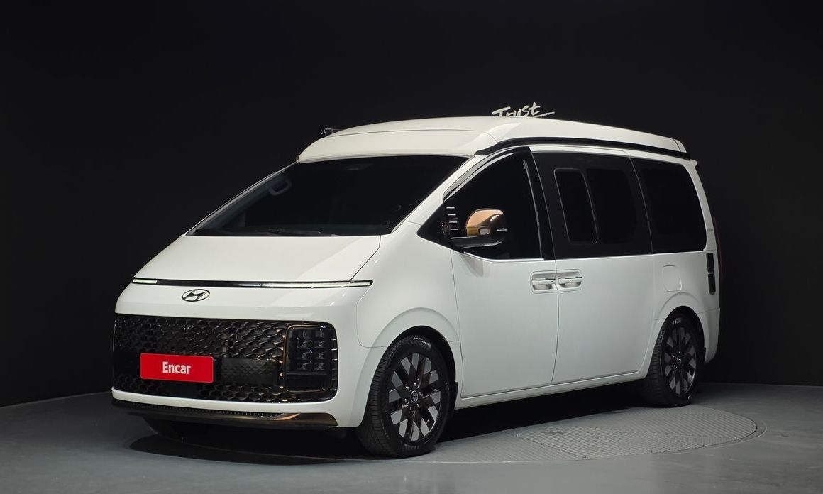Hyundai Staria 2023