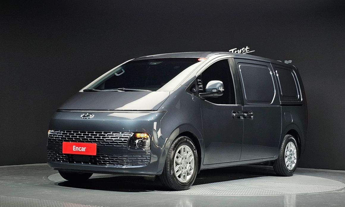 Hyundai Staria 2022