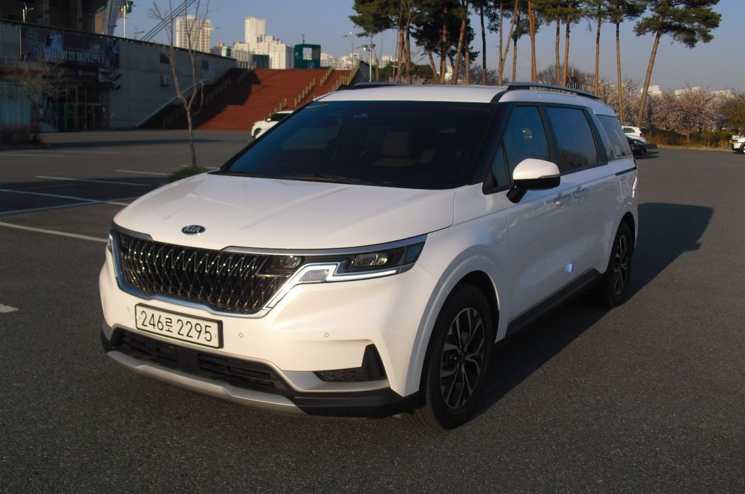 Kia Canival 2021