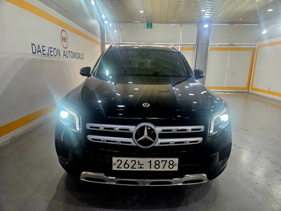 Mercedes-Benz GLB-Class 2020