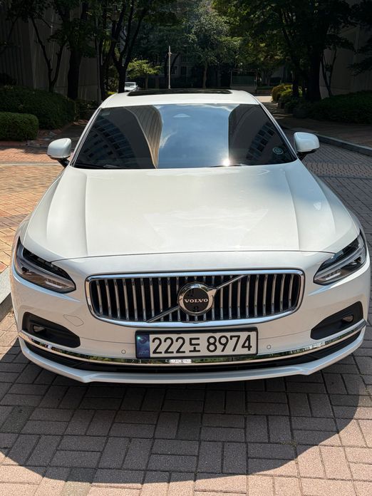 Volvo S90 2025