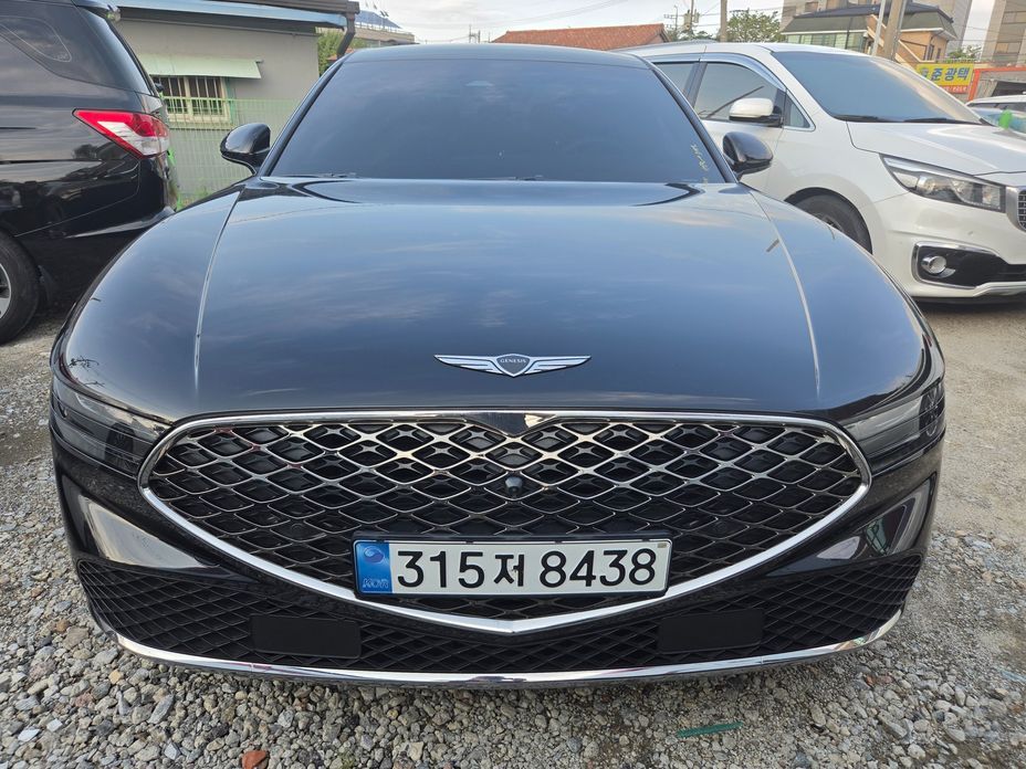 Genesis G90 2025