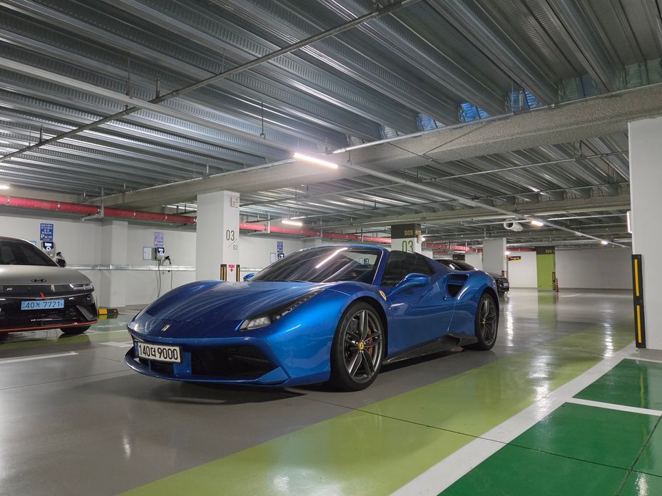 Ferrari 488 2017