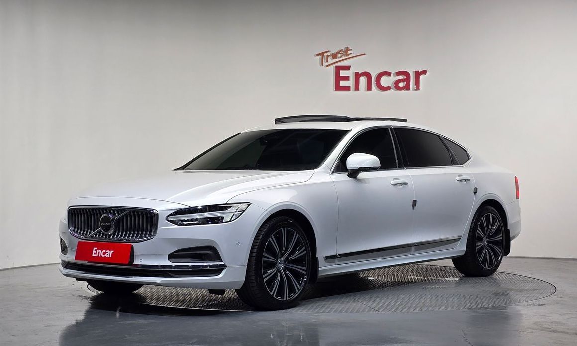 Volvo S90 2025