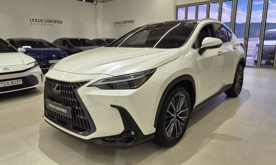 Lexus NX 2025