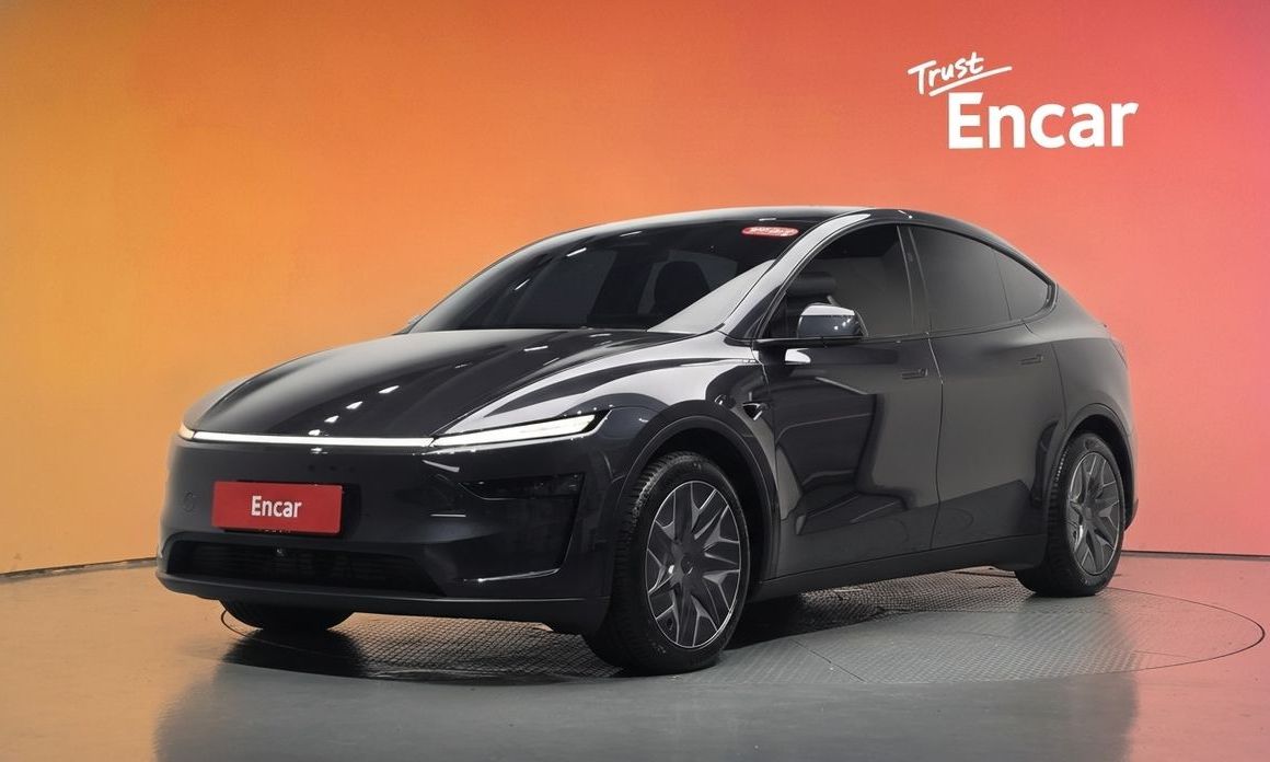 Tesla Model Y 2026