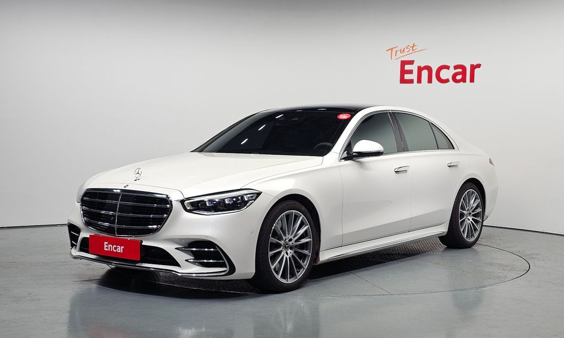 Mercedes-Benz S-Class 2023