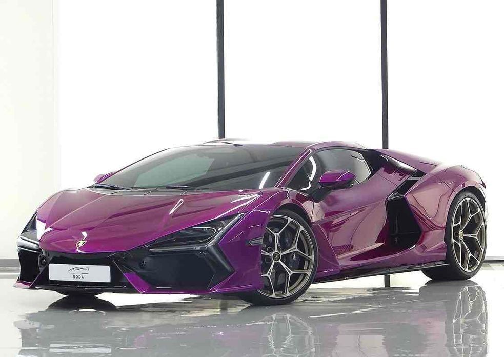 Lamborghini Revuelto 2026