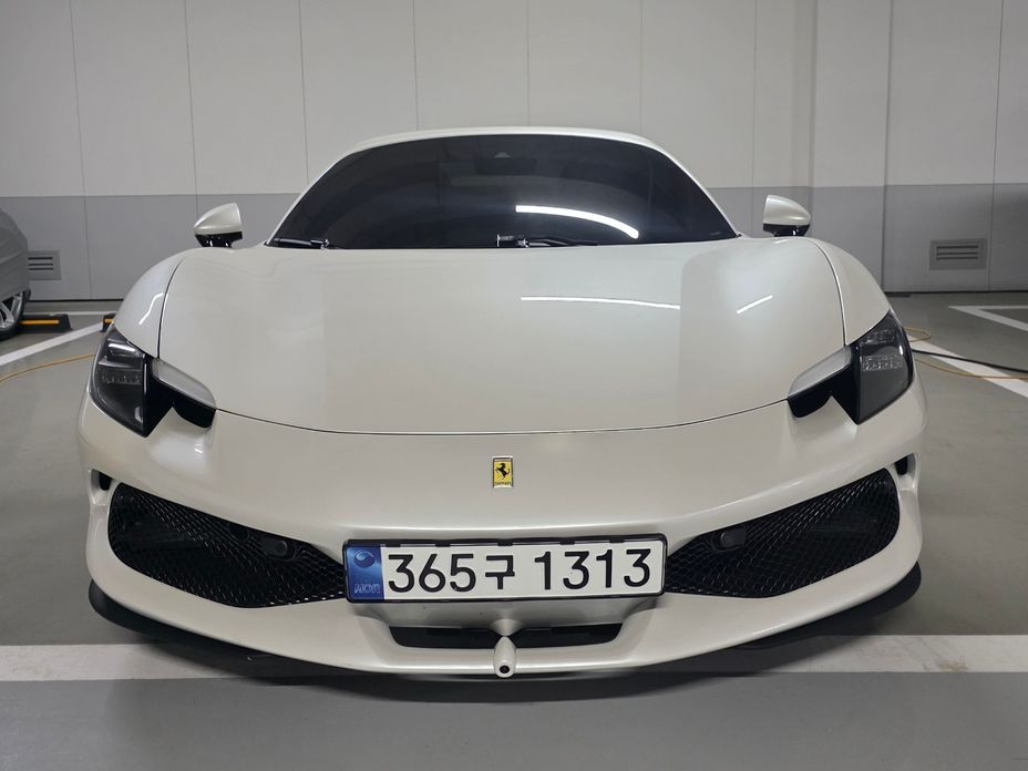 Ferrari 296 2024