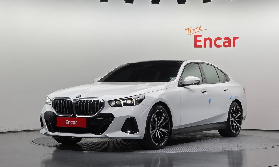 BMW 5-Series 2026