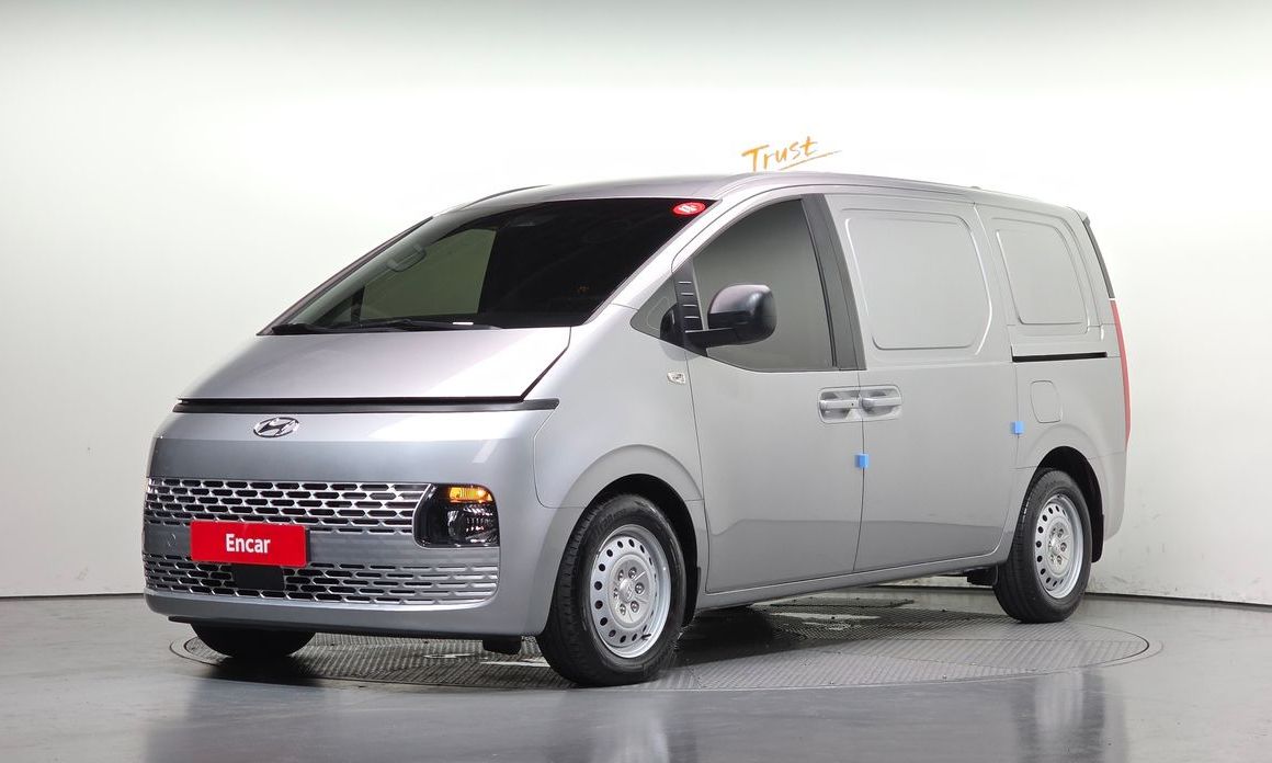 Hyundai Staria 2022