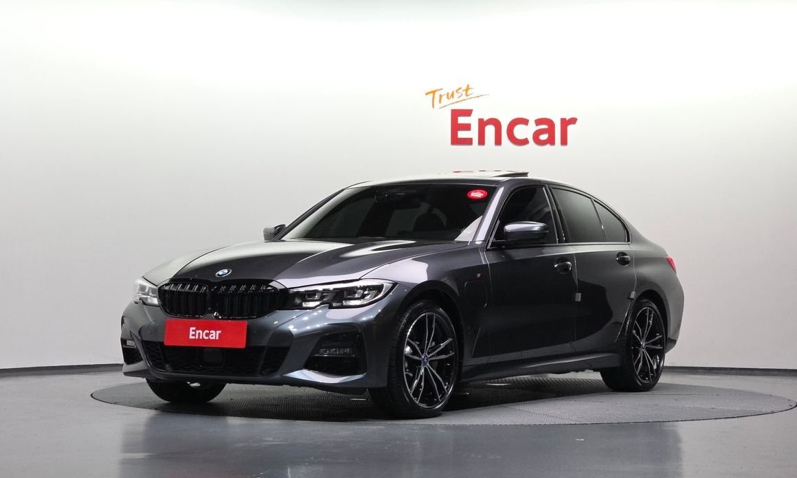 BMW 3-Series 2021