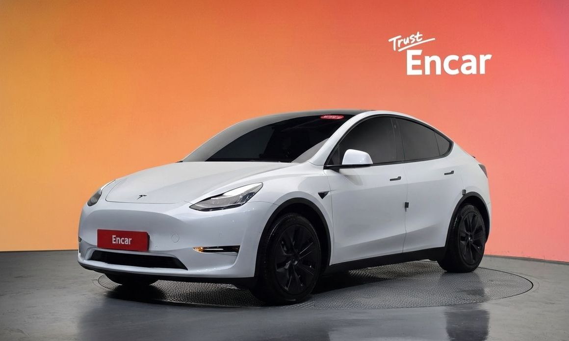 Tesla Model Y 2021