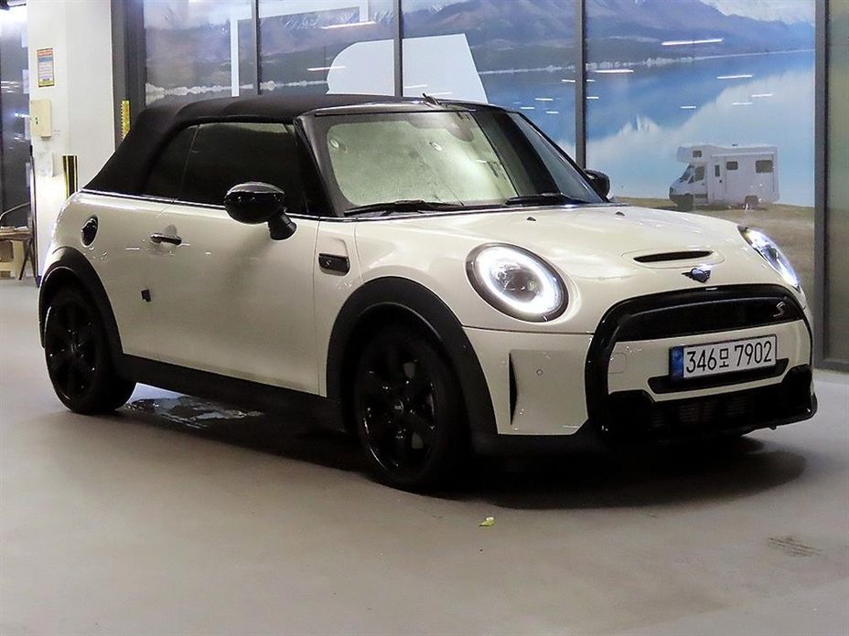 Mini Cooper Convertible 2022